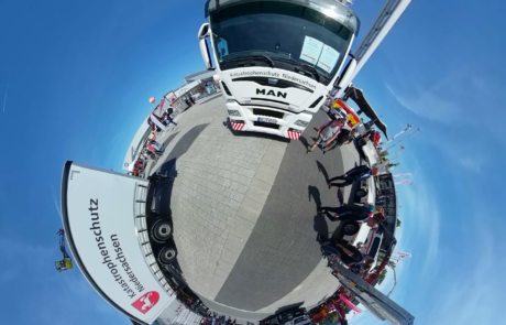 Tinyplanet_05